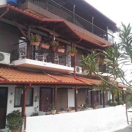 Vassilis Guesthouse Rapsáni Exteriér fotografie
