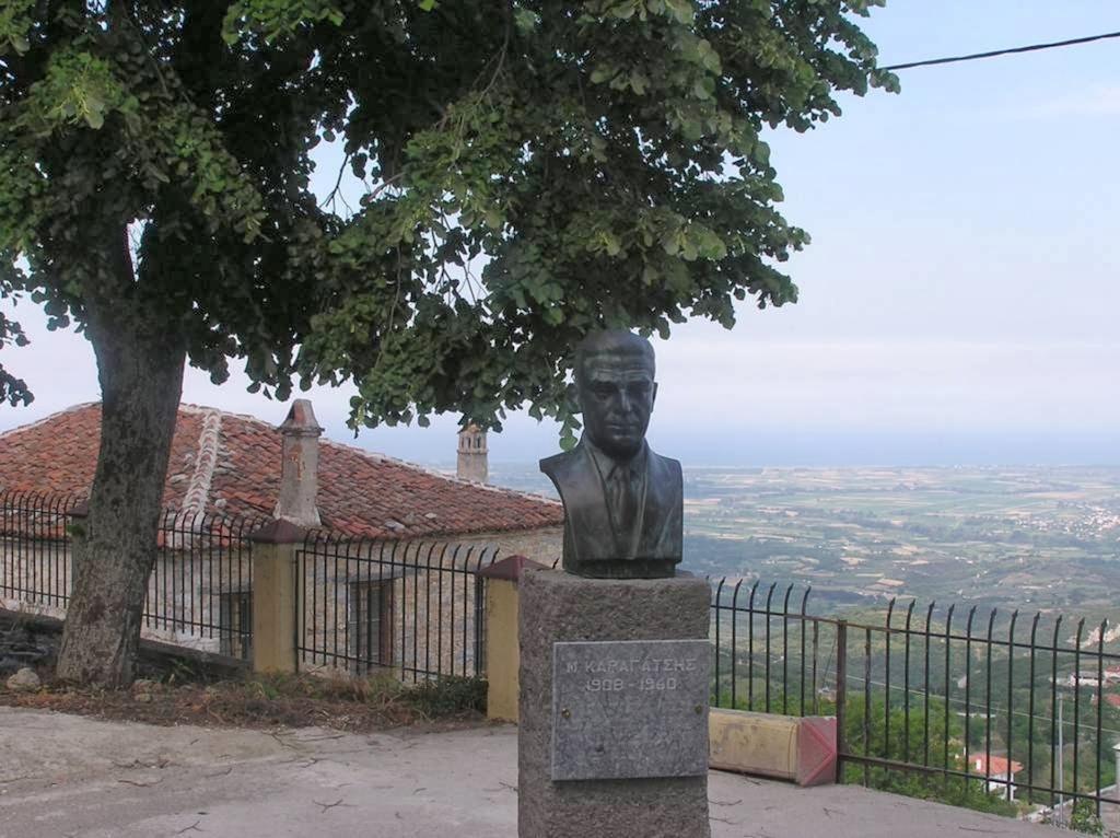 Vassilis Guesthouse Rapsáni Exteriér fotografie