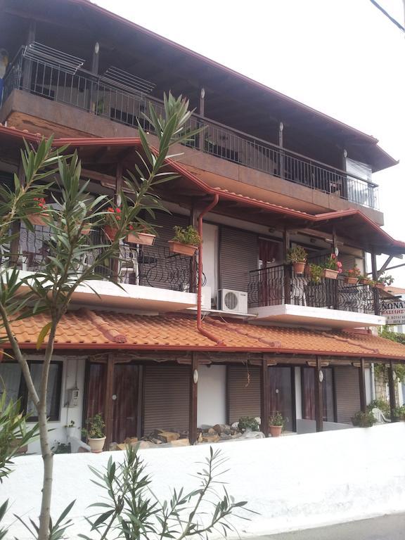 Vassilis Guesthouse Rapsáni Exteriér fotografie